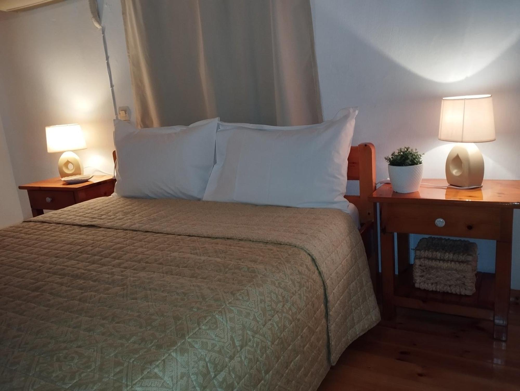 Smaragdi Rooms And Studios Скопелос Номер фото